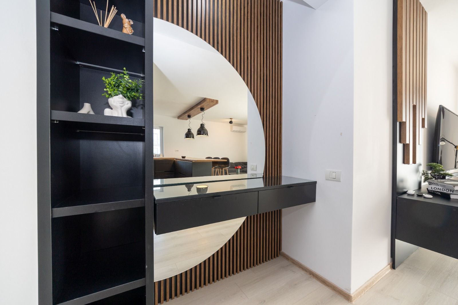 Apartament Alphaville cu vedere superba spre Tampa - Poză 10