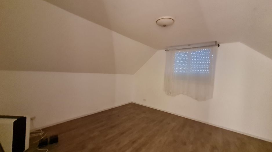 Casa cu teren de 14340 mp în Jebel/Pretabila pentru afacere - Poză 48