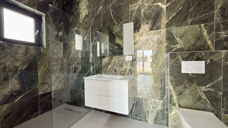 Casa 4 camere pe parter-Tunari | Teren 400 mp - Poză 7