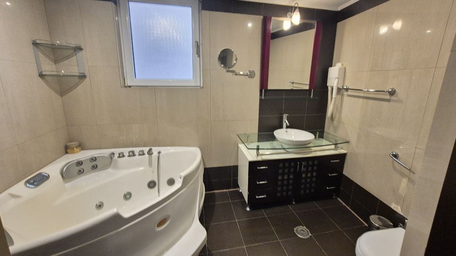 Apartament cu 3 camere 150,80 mp - Herastrau - Poză 6