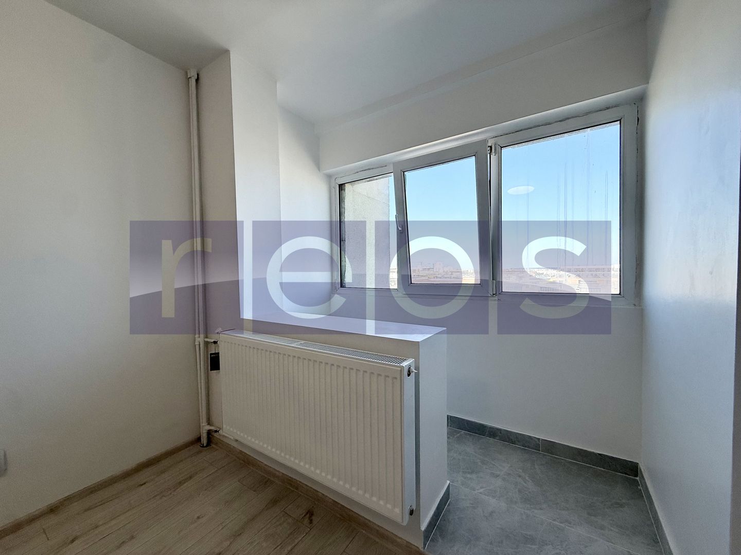 VÂNZARE GARSONIERĂ | ZONA TITAN | LUMINOASĂ ȘI SPAȚIOASĂ - Poză 6