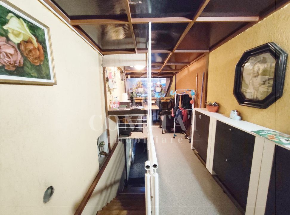 Apartament pe 2 niveluri idea pentru o familie - Poză 18