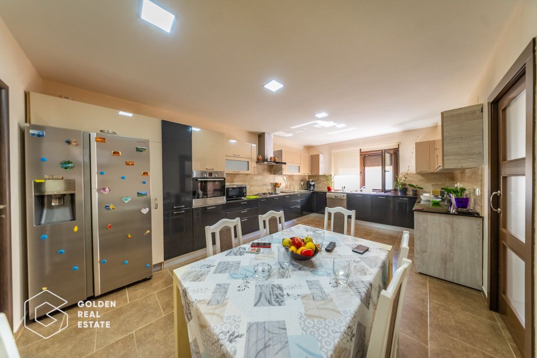 Casa P+E 6 camere, Zadareni, comision 0% - Poză 2