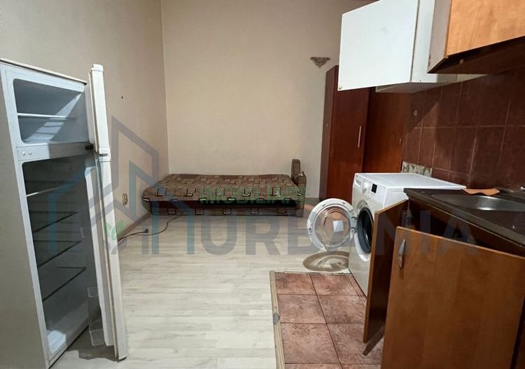 Garsoniera zona Bularga 900 lei - Poză 6