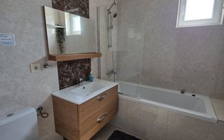 Apartament premium cu 3 camere | 2 dormitoare | Etaj 2 | Parcare cu ac - Poză 9