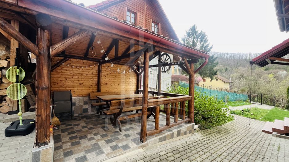 Casă de vacanță în Tocile - Poză 21