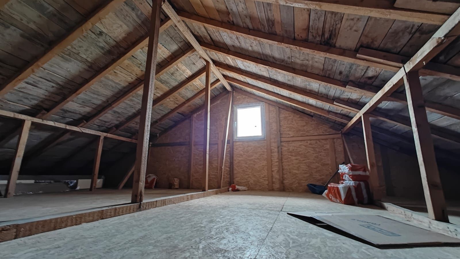 Duplex P+1+M, 251 mp utili, teren 340 mp – Domnești - Poză 14