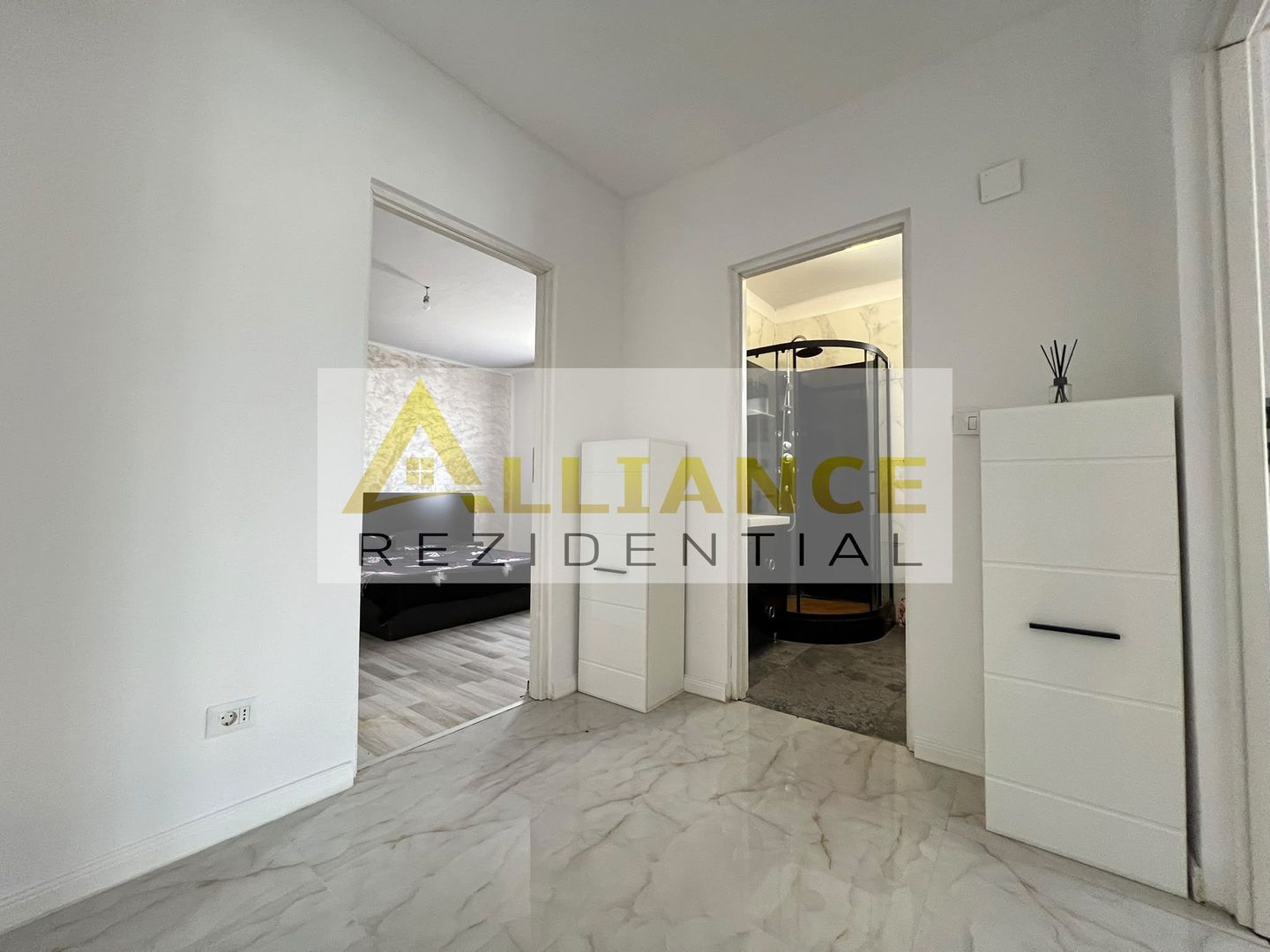 Duplex mobilat si utilat  - 3 camere -2 bai - Poză 13
