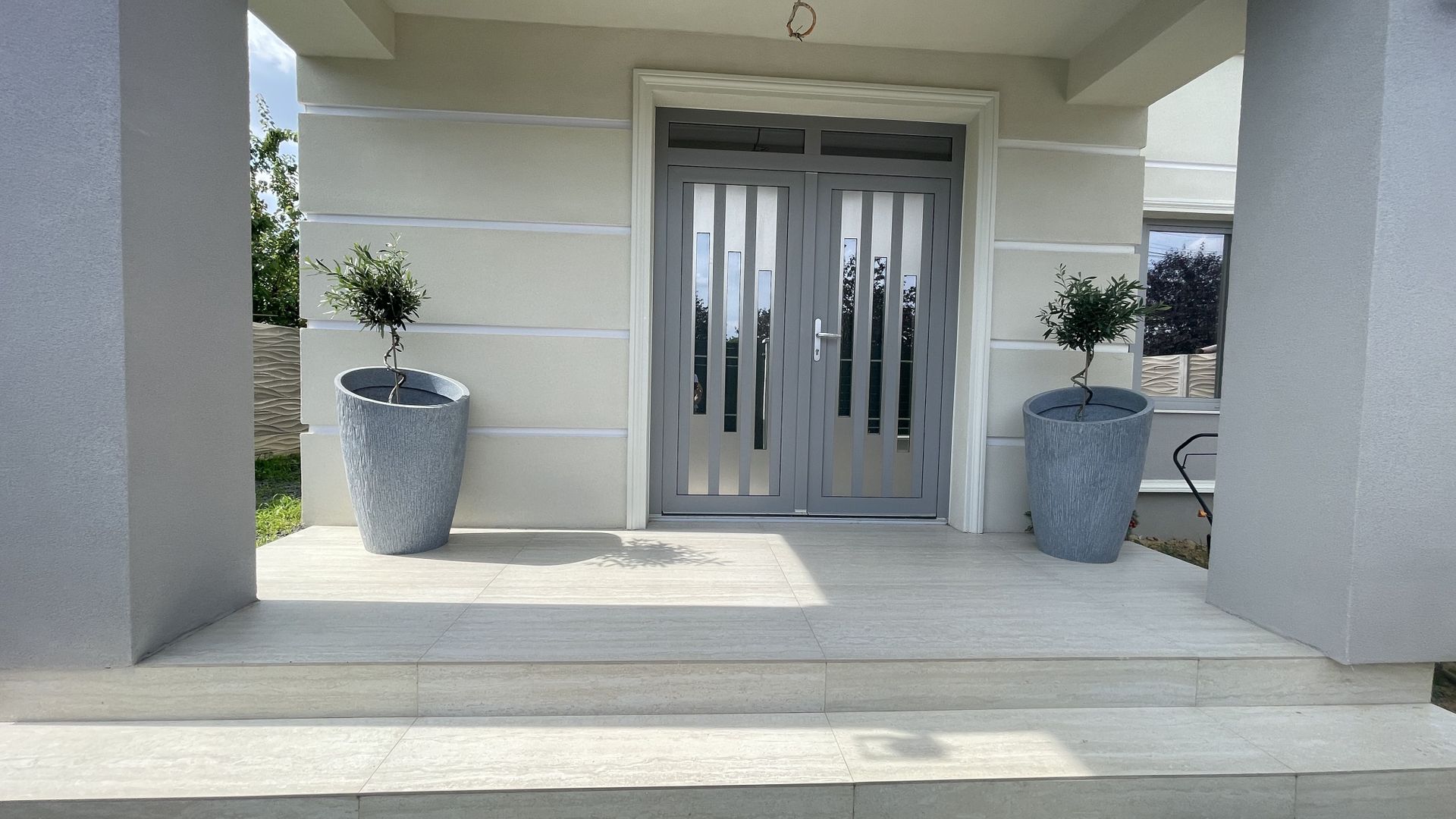 Proprietate premium,finisaje moderne,zona Ronat-Mehala - Poză 3