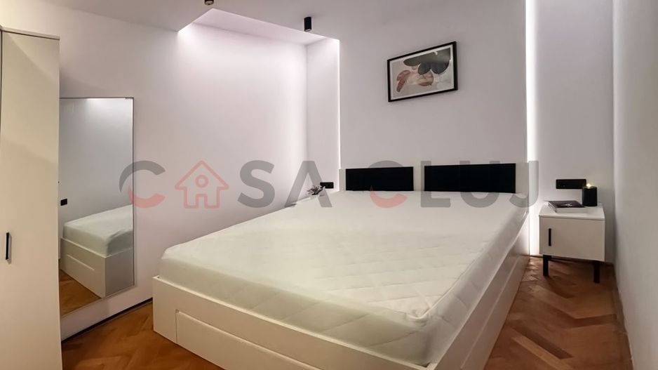 3 camere La Cheie Manastur!! - Poză 3