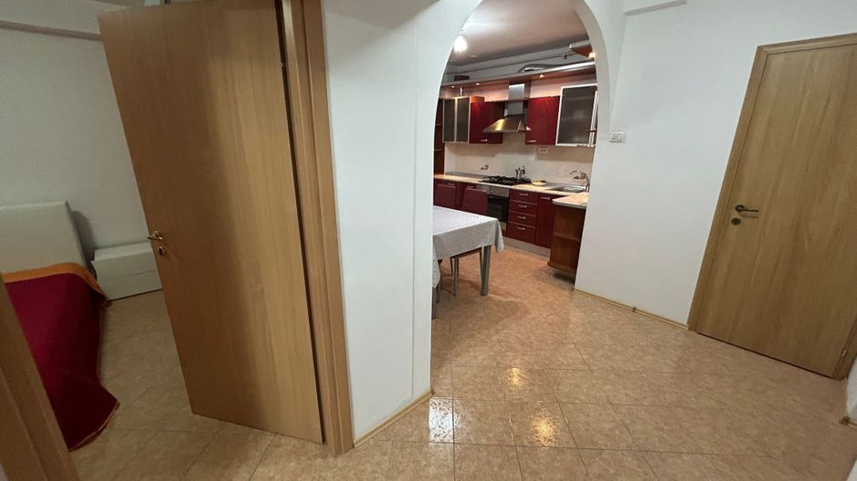 Apartament 2 camere, etaj 3 - zona Centru - Poză 12