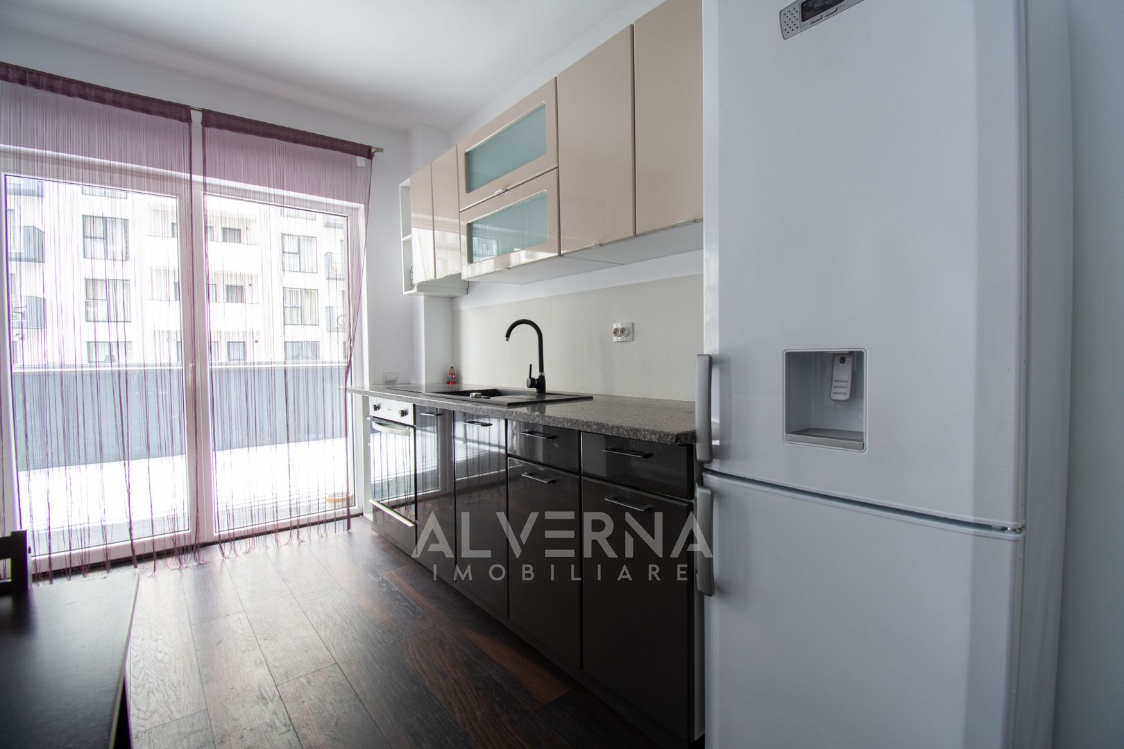 Apartament 2 camere, 40 mp, mobilat - utilat, garaj subteran - Marasti - Poză 4