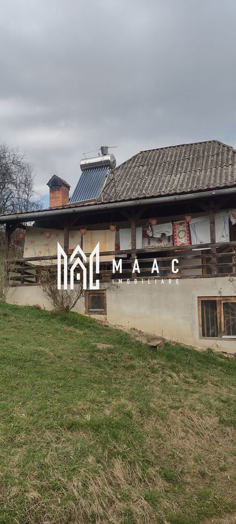 Casa Vantului si 8000 metri patrati in Abrud - Poză 1