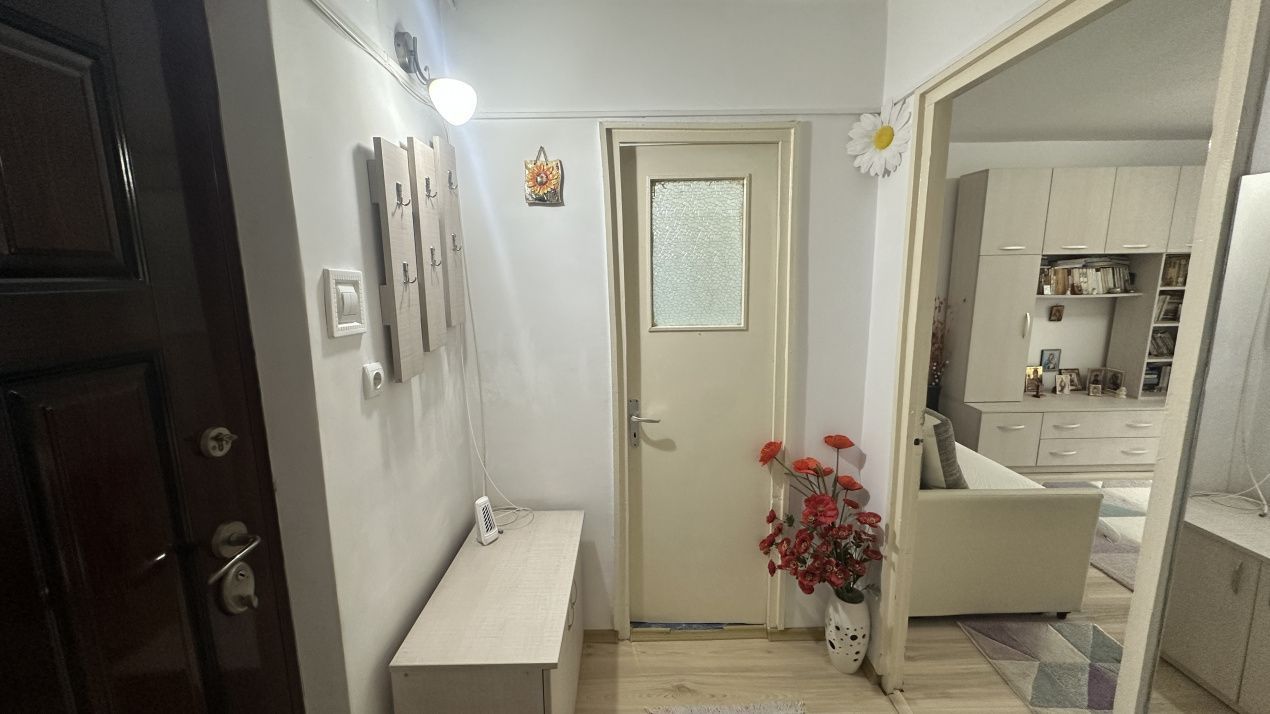 Garsoniera etaj 3-gata de mutat, Gavana, Pitesti - Poză 6