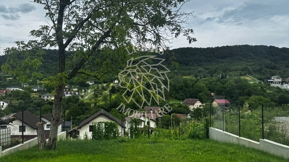 Casa Finisata 164 mp con.-teren 400 mp-garaj-1 km de Podul Jelnei - Poză 3