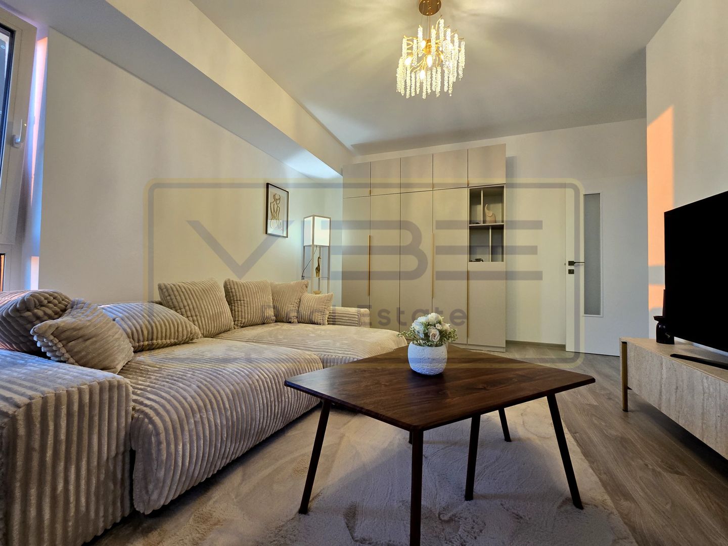 Copou- 3 camere 2 bai- decomandat- modern- parcare subterana - Poză 15