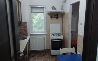Apartament 2 camere semidecomandat, Podu Ros-Cantemir, cu centrala termica - Poză 1
