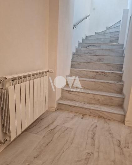 Pentru inchiriere Duplex 5 camere ( Parter + Demisol ) in vila Piata Romana - Poză 10