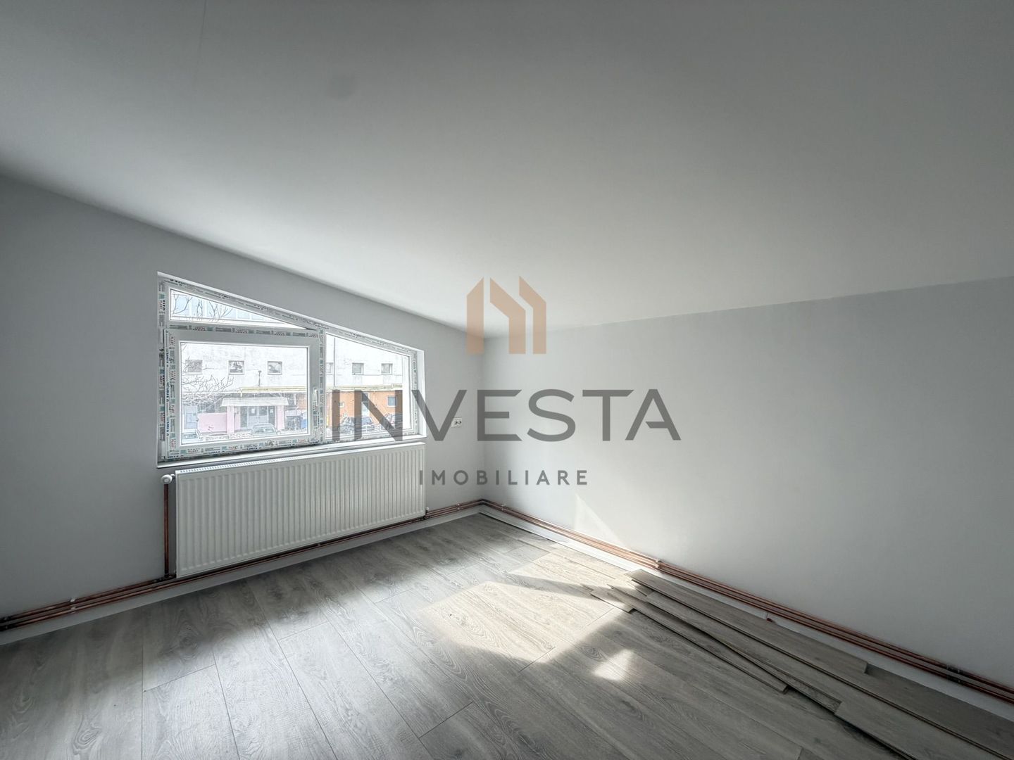 Mansarda de inchiriat in casa - Zona Dambovitei - Poză 4