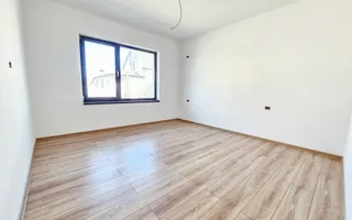 Casa parter 4 camere - comuna Berceni - Poză 14