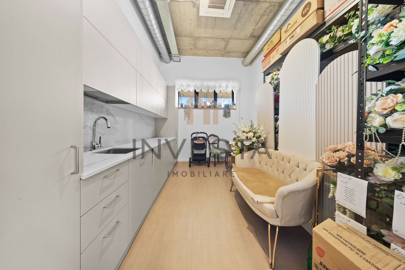 Spatiu comercial de inchiriat! 282mp in zona Grand Hotel Italia - Poză 8