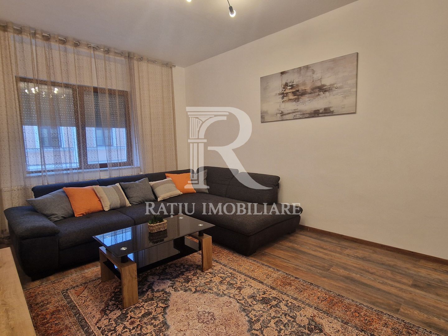 Apartament cu 2 camere | Ultracentral | Oradea - Poză 5