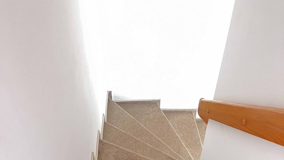 Villa Pipera | Rond OMW - 5 camere | 137mp | 48mp curte - Poză 8