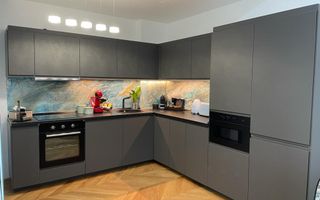 Răsăritul care se trăiește cu fiecare dimineață la malul mării - Poză 11