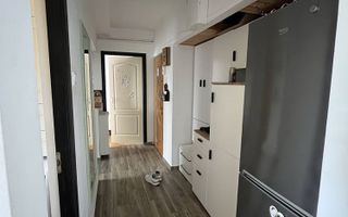 Apartament de inchiriat / 3 camere / Podu Ros - Poză 6