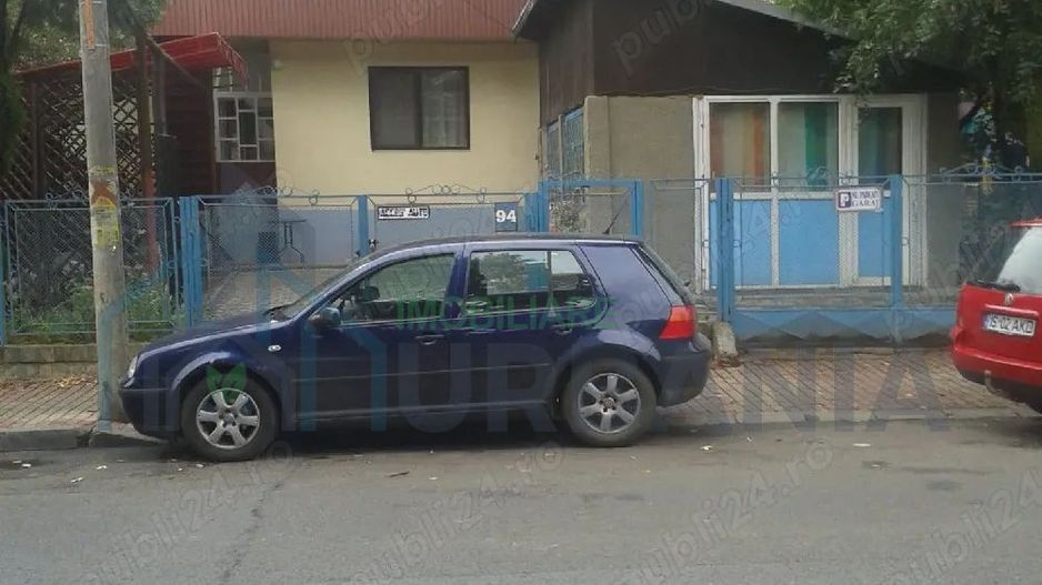 Inchiriez garaj din caramida - Poză 1