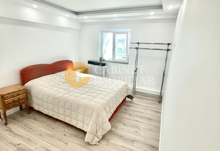 Pacurari- Moara de Foc Apartament 3 camere decomandat - Poză 1