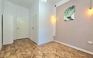 Casa de vânzare zona Centrală - 225 mp - Poză 11