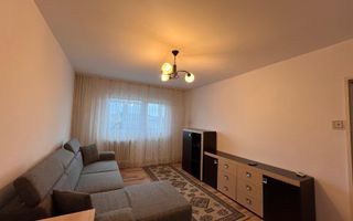 Apartament cu 3 camere / 69mp/ zona Metalurgie - Poză 2