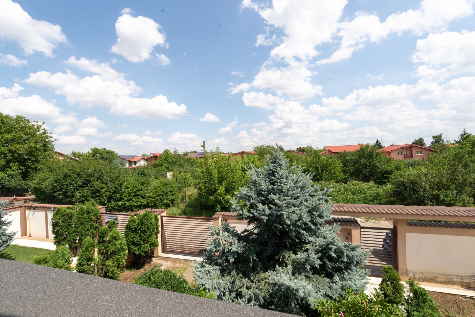 Vila cu piscina, 6 camere, 254mp utili, 815mp teren, com. Berceni - Poză 43