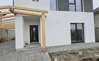 Casă individuală de vânzare – Șura Mică ,Teren 500 mp, zonă linistita - Poză 2