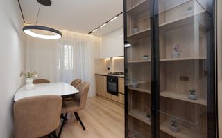 Vânzare, apartament 3 camere + living 71 mp, str. Cornului, Buiucani - Poză 2
