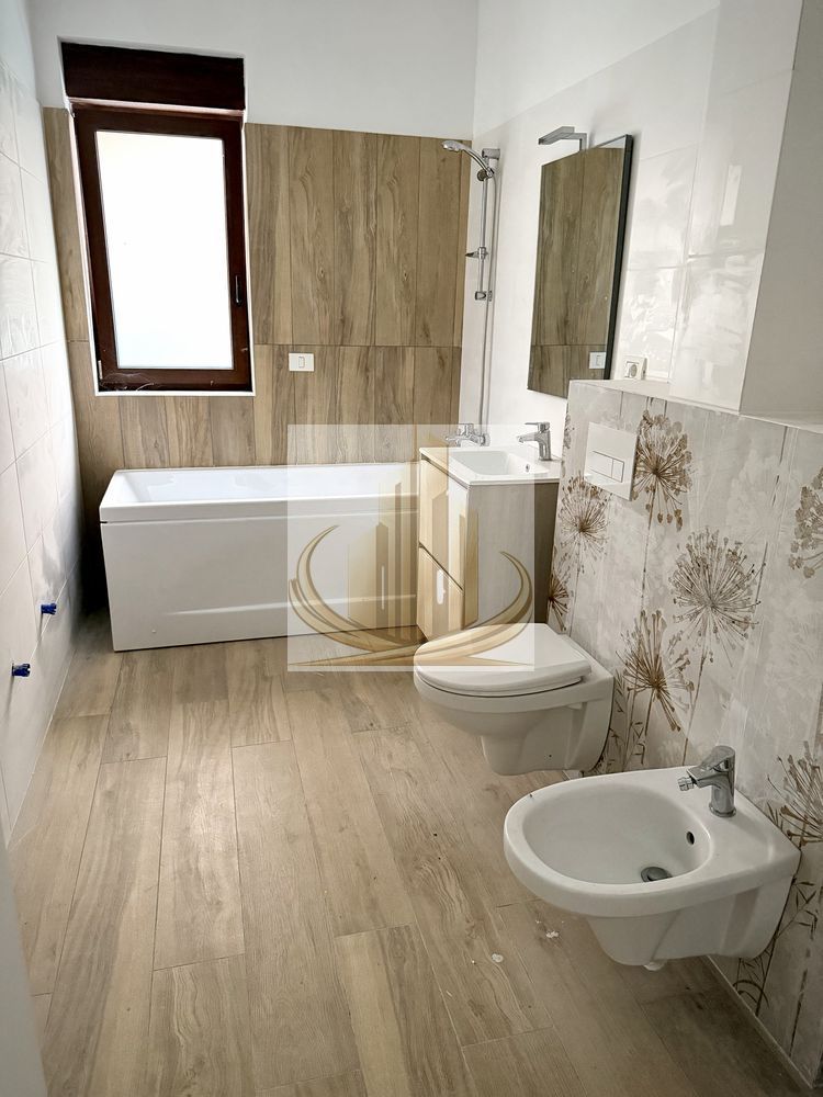 🏡 Penthouse modern cu 3 camere + terasa generoasa - Poză 2