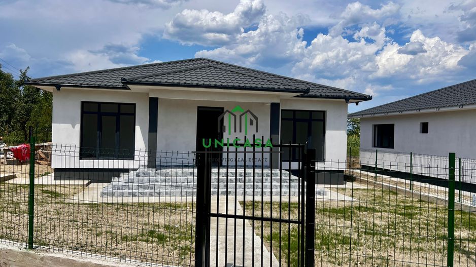 Casa Mihaesti/ 3 Camere - Poză 1