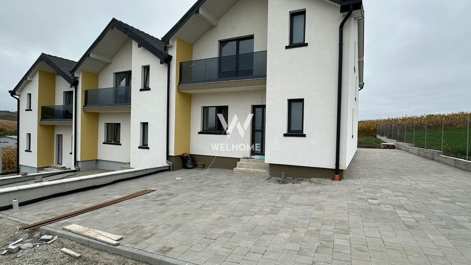 Casa moderna de vanzare ,Sura Mare, Sibiu - Poză 1