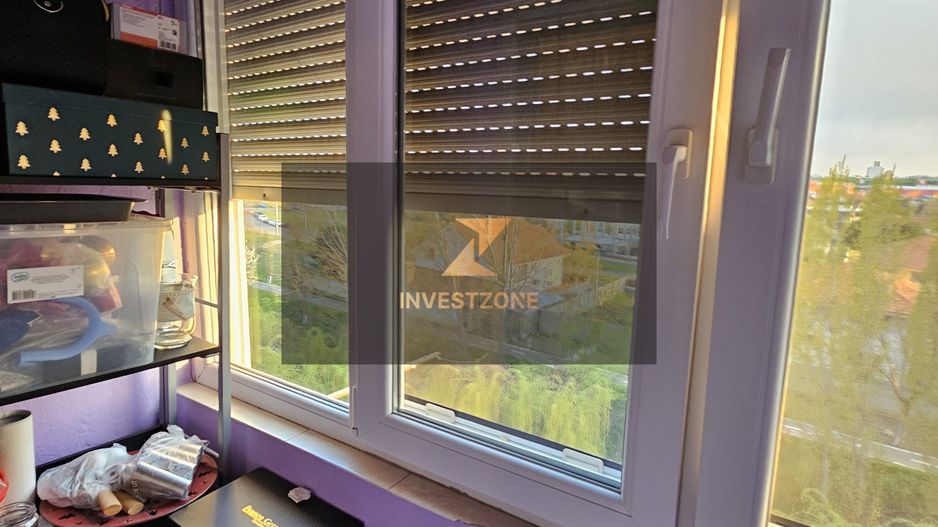 Vand apartament cu 2 camere - Poză 9