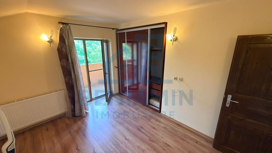 Vila eleganta in zona Ford– Confort si intimitate pe alee privata - Poză 15
