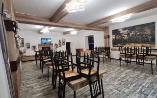 In inima muntelui! Vanzare pensiune in Moroeni-Jud Dambovita - Poză 3