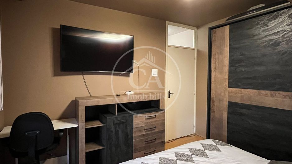 Apartament de închiriat cu 3 camere în zona ultracentrală, Oradea - Poză 3