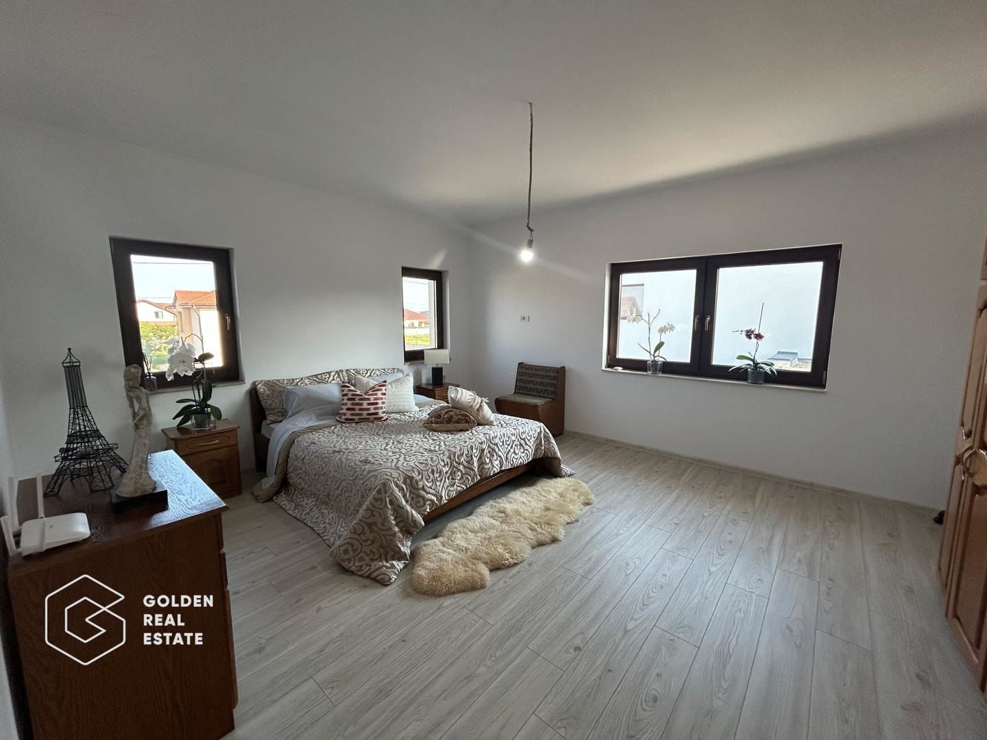 Vila exclusivistă disponibila in Vladimirescu, Arad - Poză 14