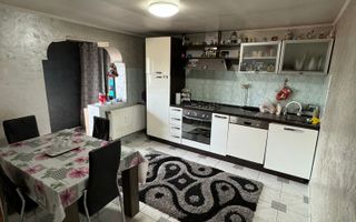 🏡 PROPRIETATE CU POTENȚIAL COMERCIAL ȘI LOCUINȚĂ | 62.000 € - Poză 7