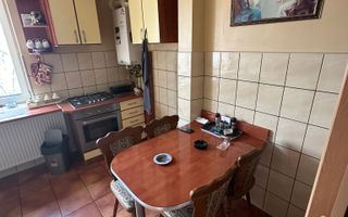 ageuropa.ro vinde ap cam 48mp etaj în Micro 14. - Poză 12