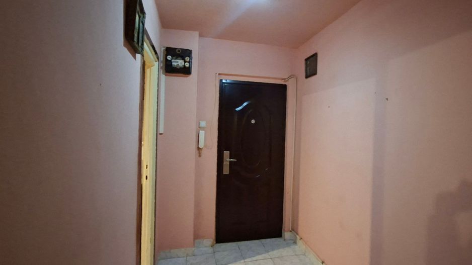 Apartament cu 2 camere - zona Circumvalatiunii - Poză 9
