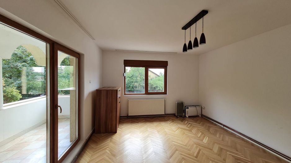 Casa solida în zona Bogdanestilor pretabilă birouri - Poză 35