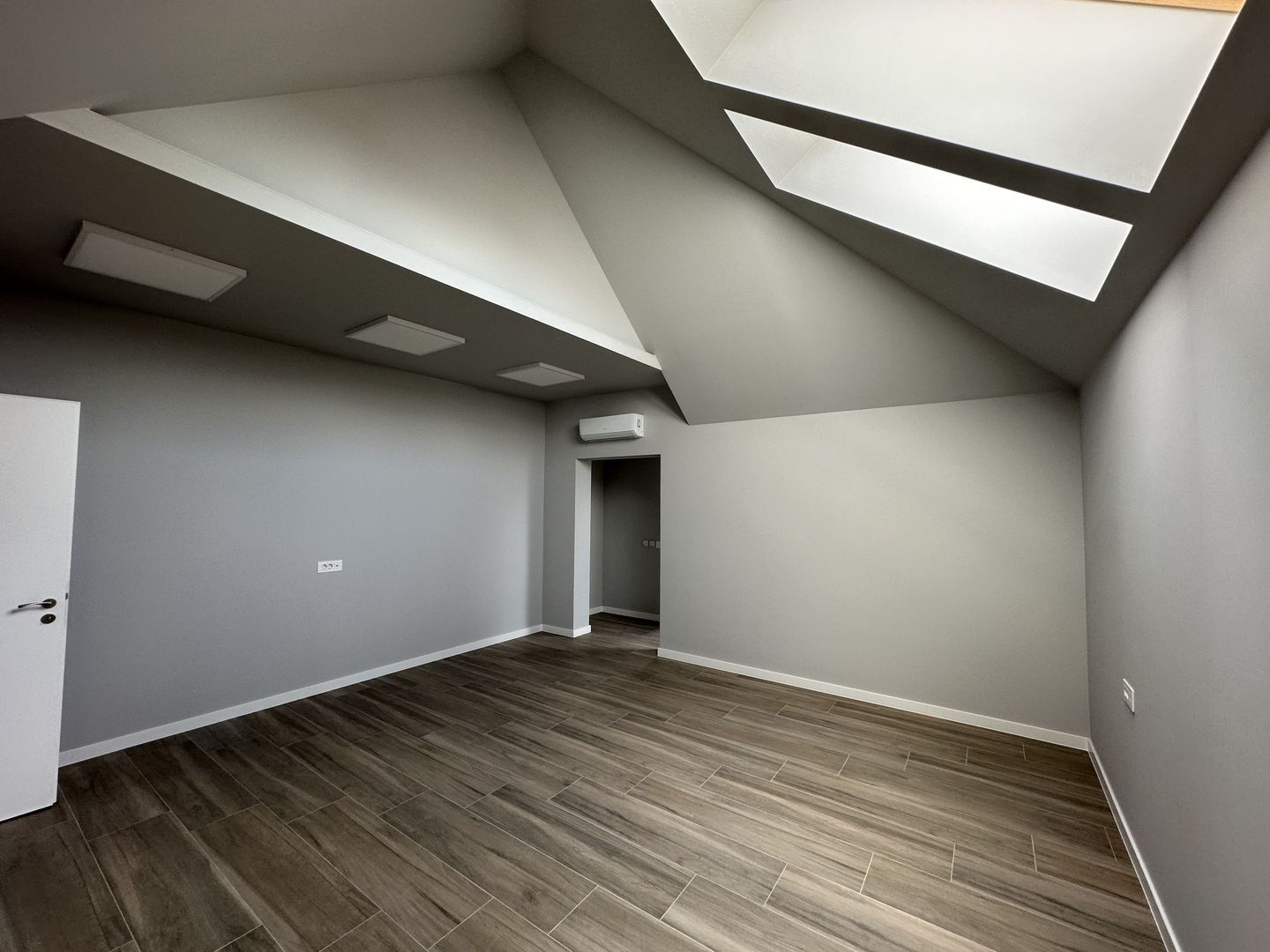 Casa pretabila birouri - Poză 42