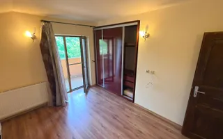 Vila eleganta in zona Ford– Confort si intimitate pe alee privata - Poză 15